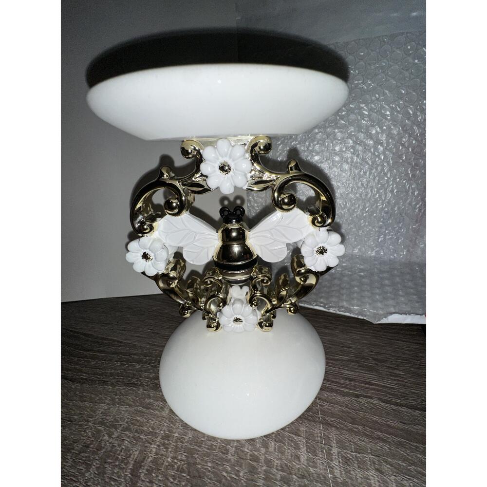 Bath and body works candle holder Gold Bee Floral Ceramic